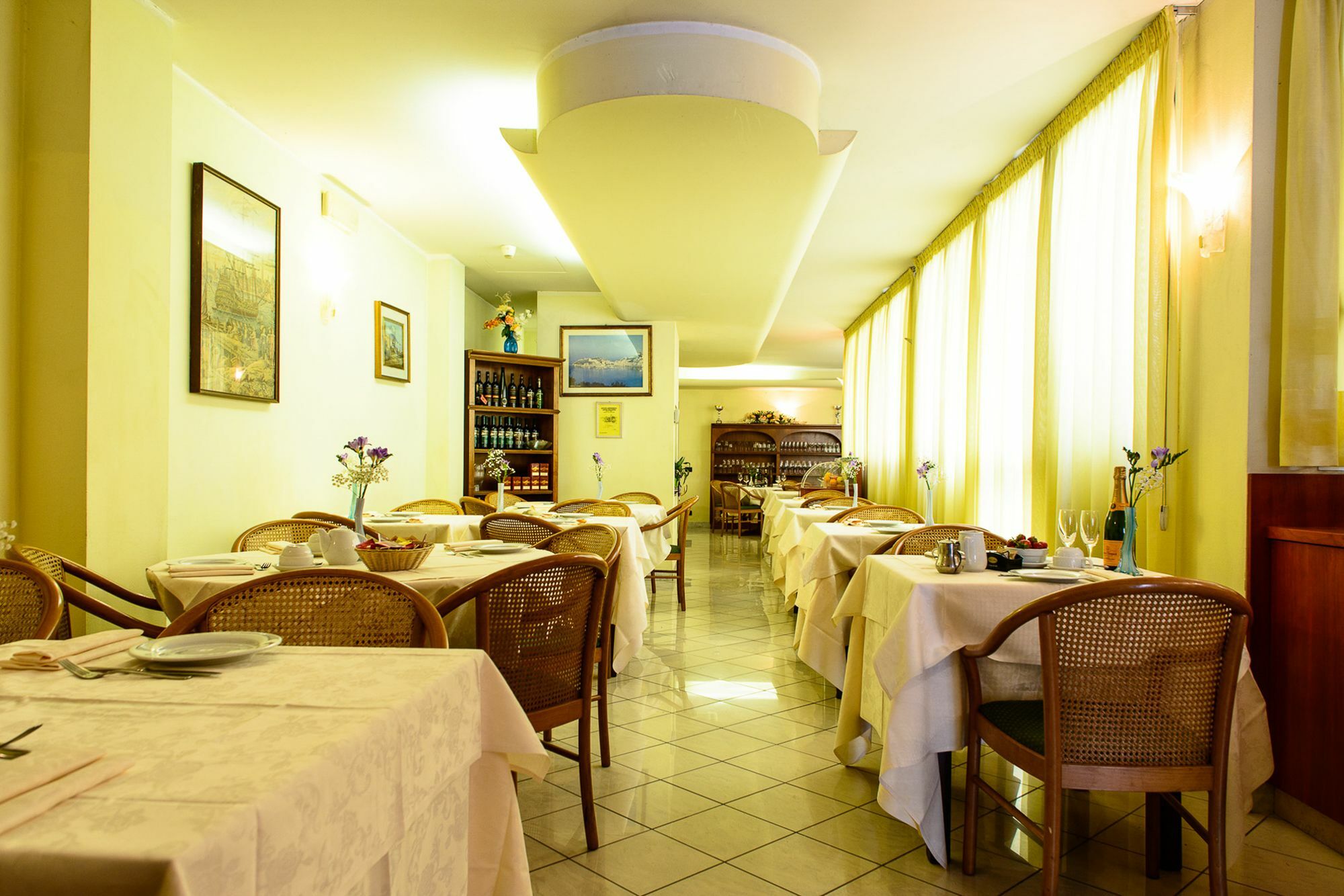 Hotel Villa Adriana Viareggio Exteriör bild